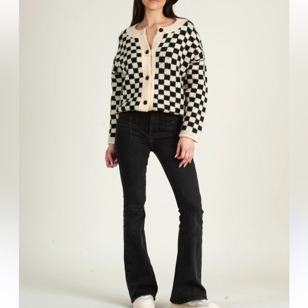 Lucca Black and White Checkered Sweater size L